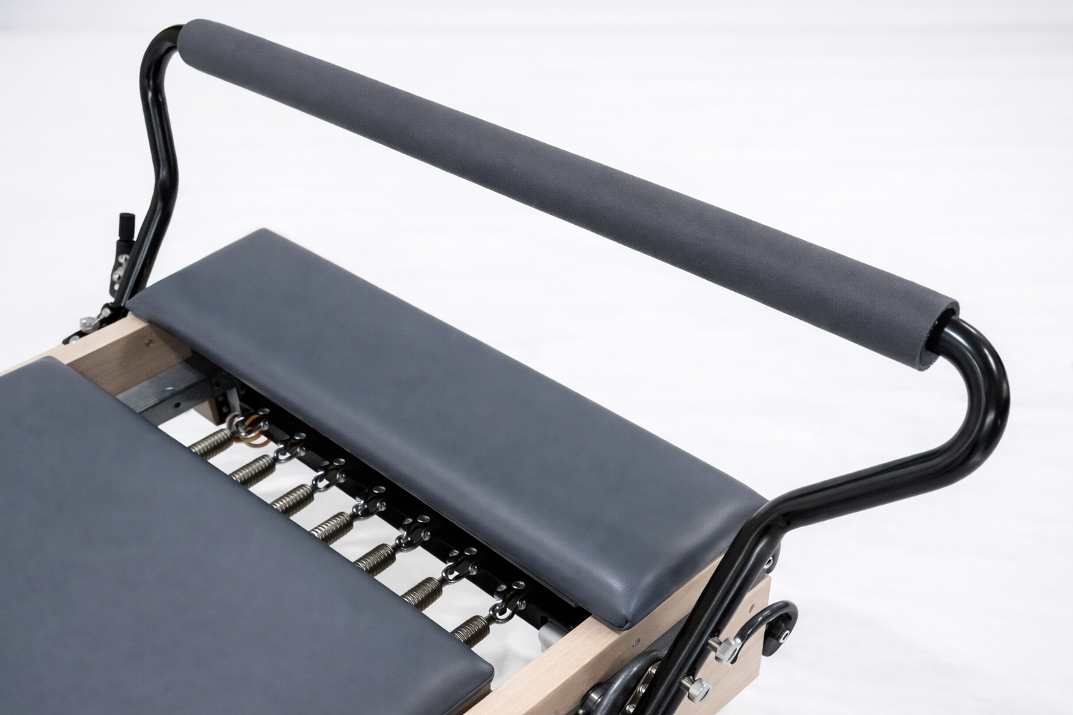 The Virtù Line Reformer ANIMA – Ansicht 6 — Pilates Reformer | The Virtù Line