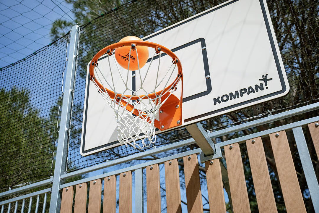 Kompan Outdoor Multiballsport Arena 12x24m