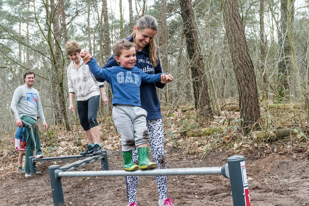 Kompan Outdoor Hindernisparcours Balancierbalken