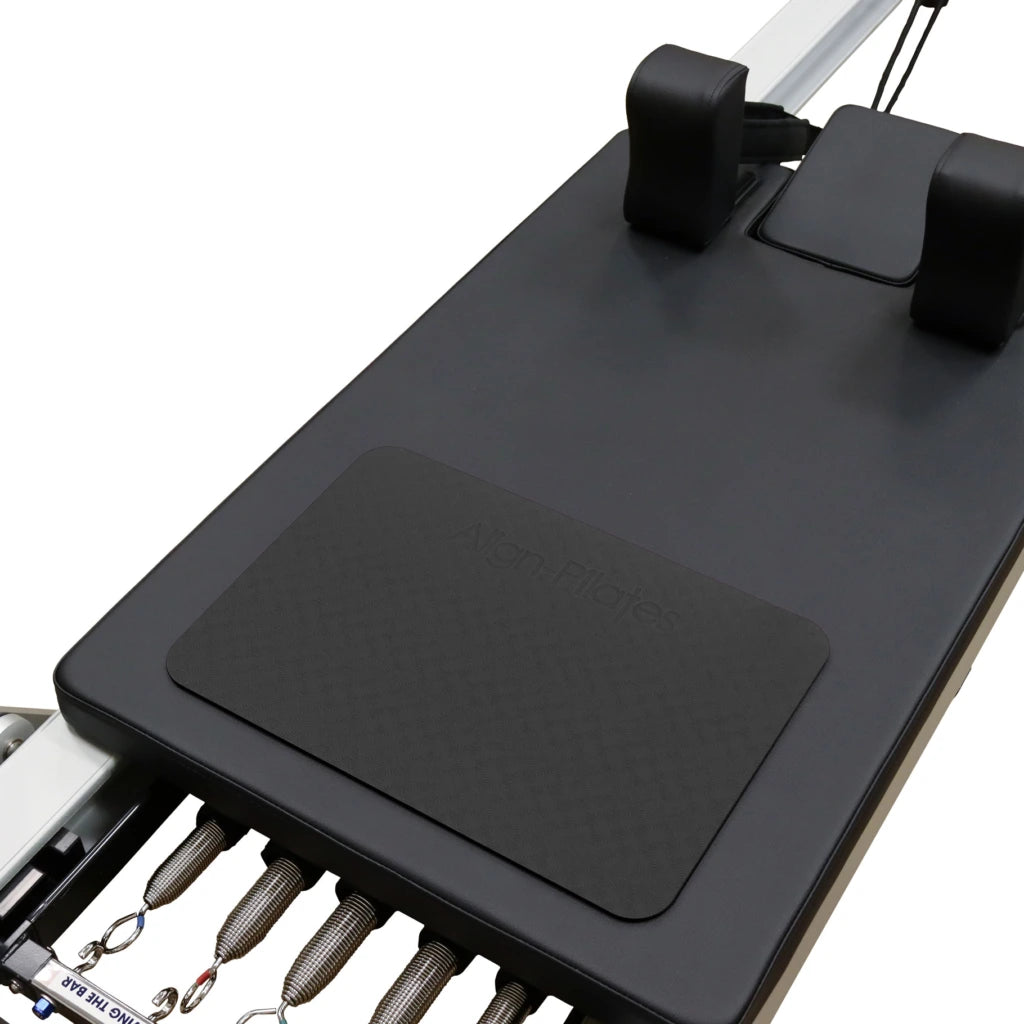 Align Pilates Anti-Slip Pad im Einsatz auf dem Reformer