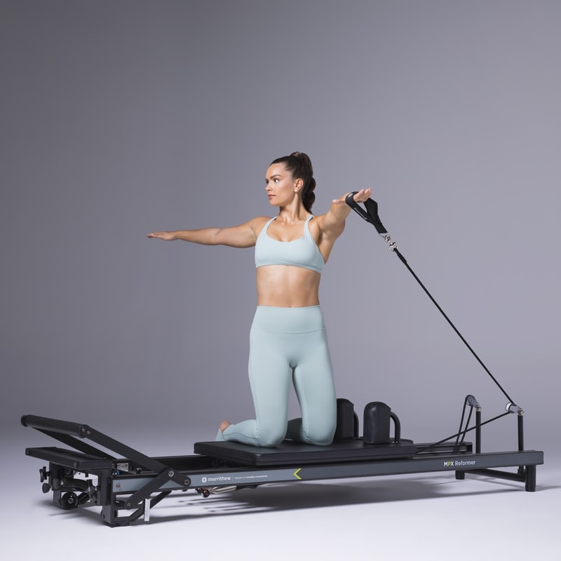 Merrithew MPX Reformer (Vertical Stand) – Ansicht 5 — Pilates Reformer | Merrithew