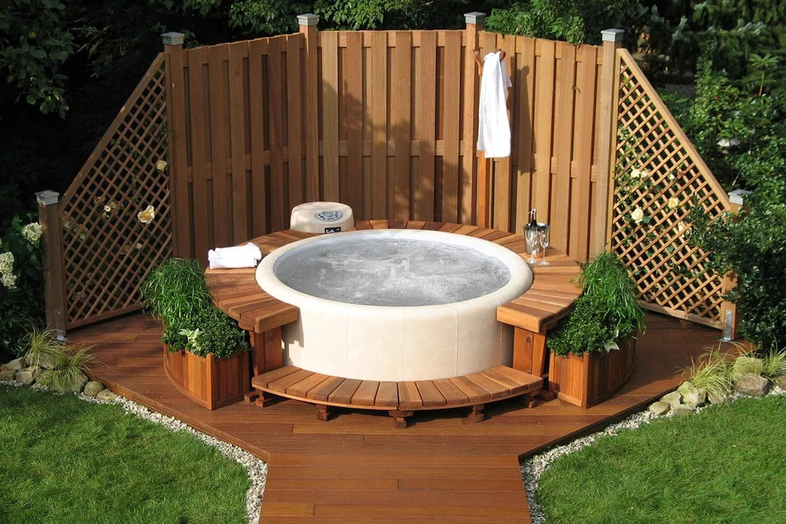 Softub Whirlpool UMRANDUNG Holz