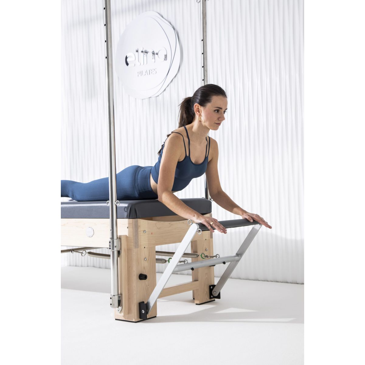 Elina Pilates Elite Reformer mit Cadillac – Ansicht 9 — Pilates Reformer | Elina Pilates