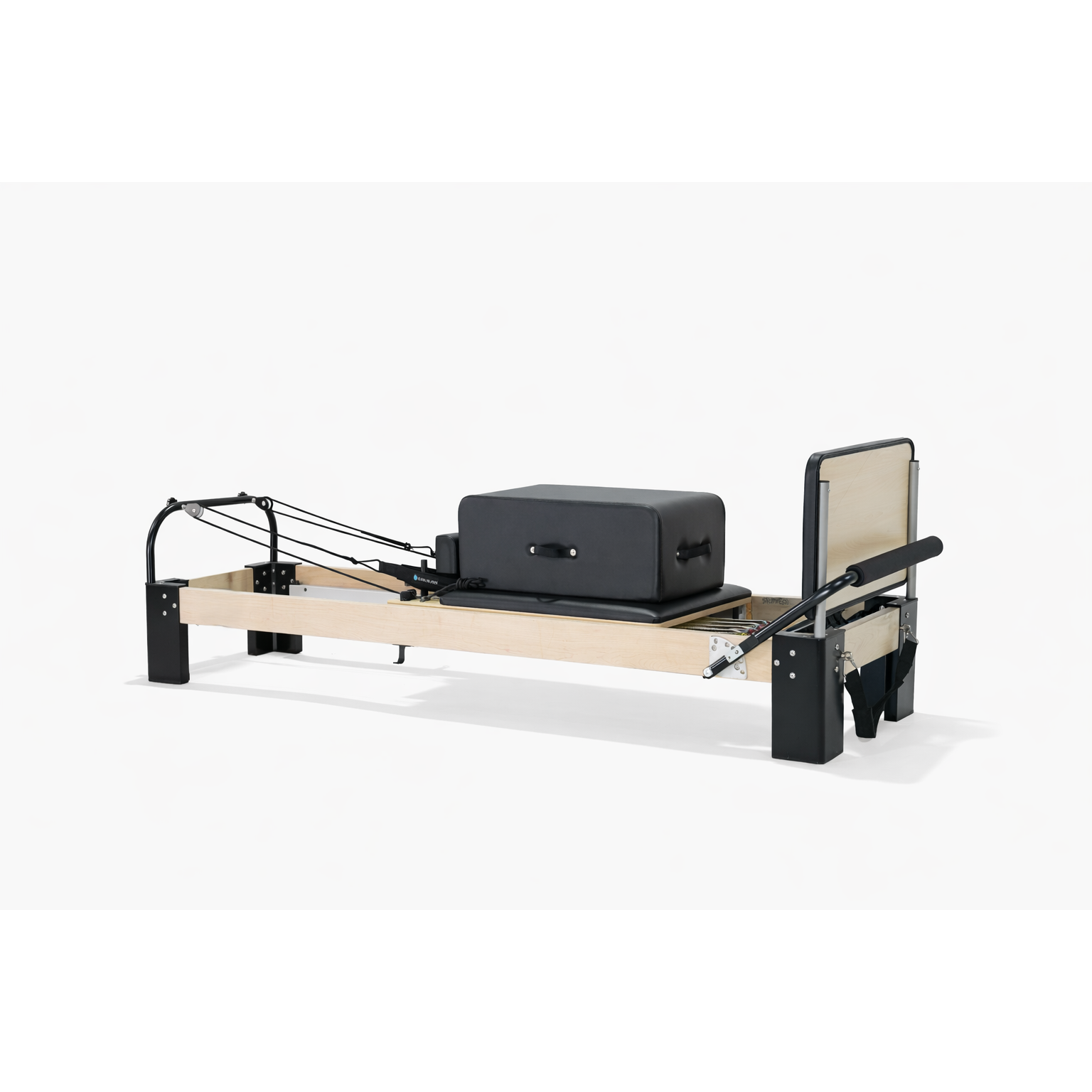 The Virtù Line Reformer CENERE – Ansicht 2 — Pilates Reformer | The Virtù Line