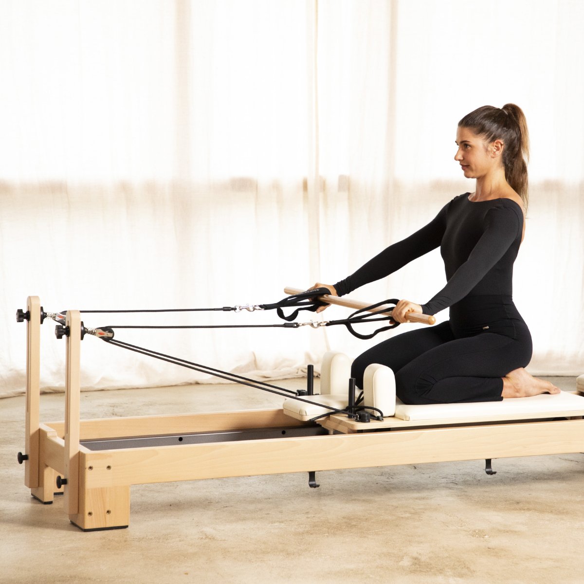 Elina Pilates Lignum Reformer – Ansicht 7 — Pilates Reformer | Elina Pilates