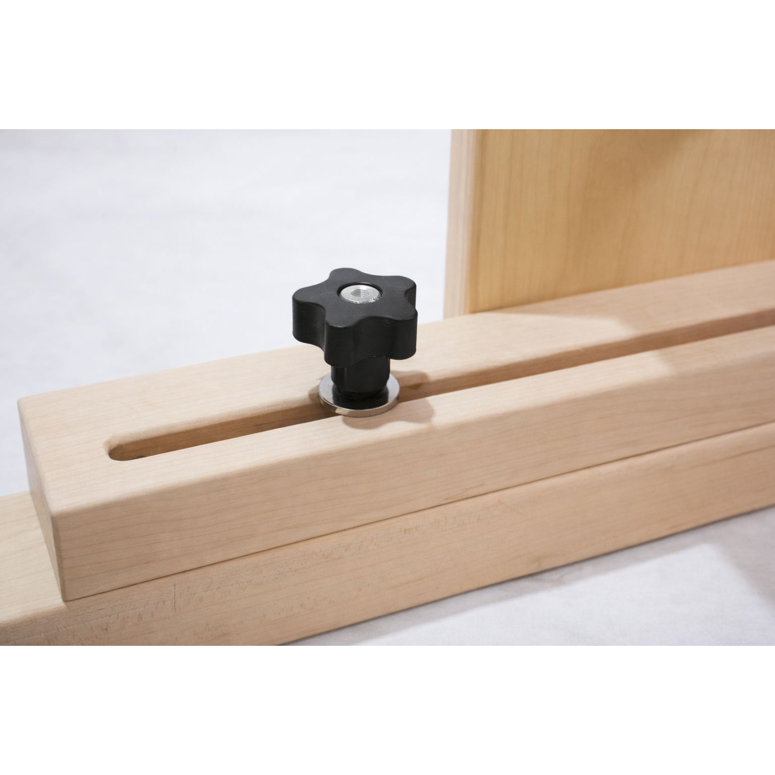 The Virtù Line Ladder Barrel NEROLA – Ansicht 2 — Pilates Barrel | The Virtù Line