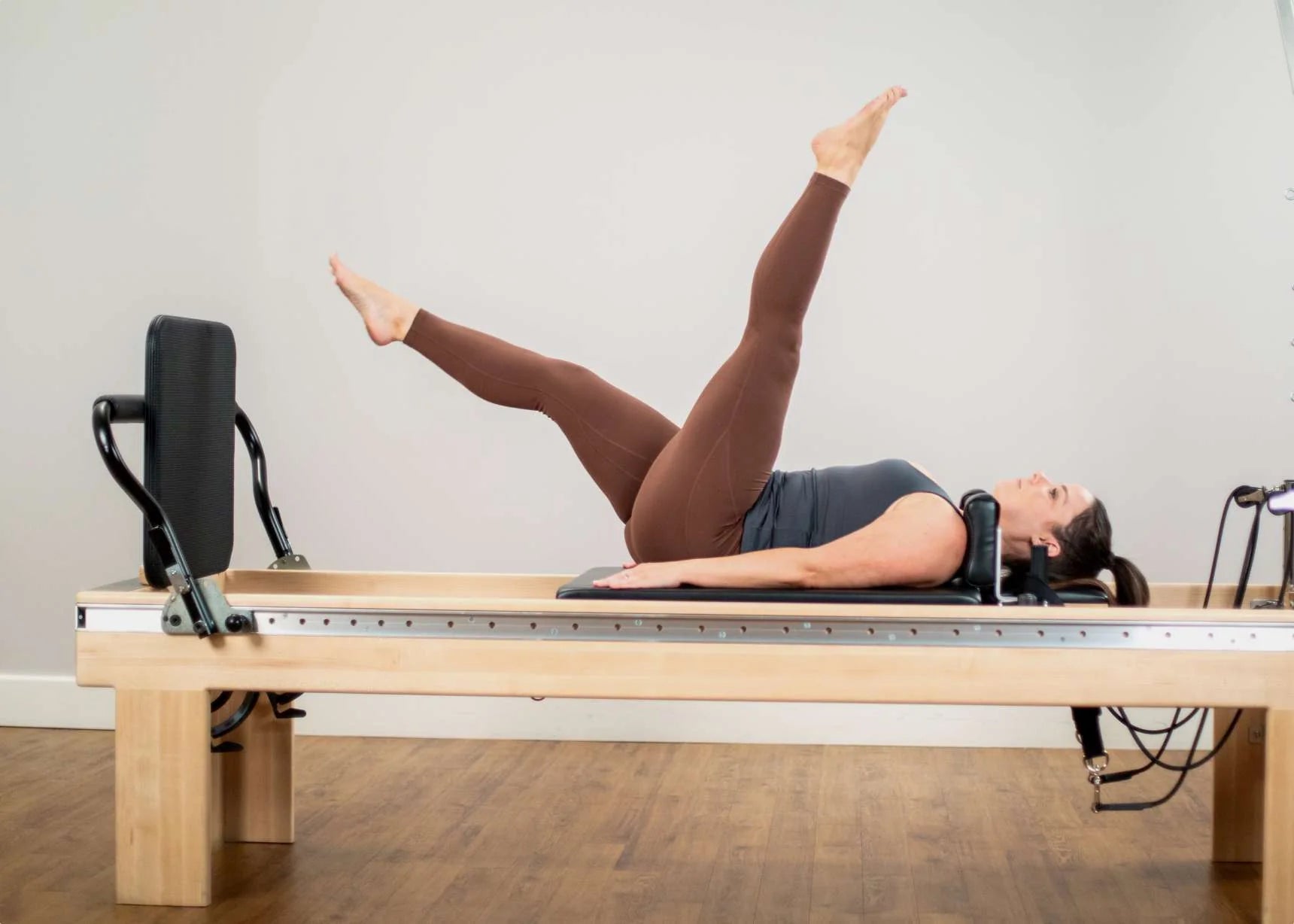 Balanced Body Padded Jumpboard – Ansicht 55 — Pilates Zubehör | Balanced Body