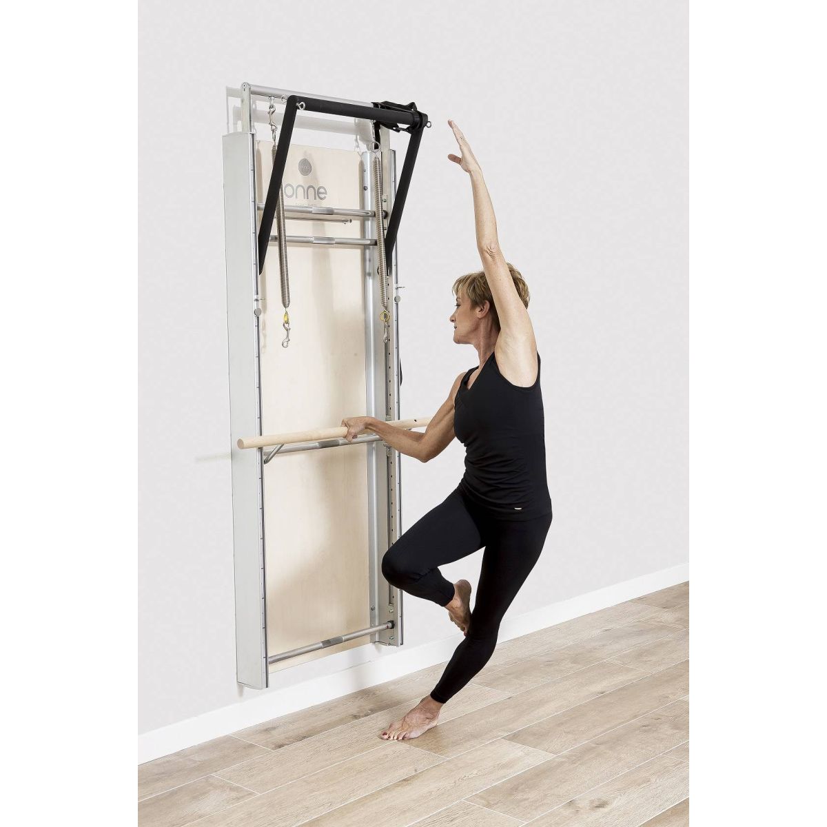 Elina Pilates Wall Board ONNE – Ansicht 2 — Pilates Zubehör | Elina Pilates