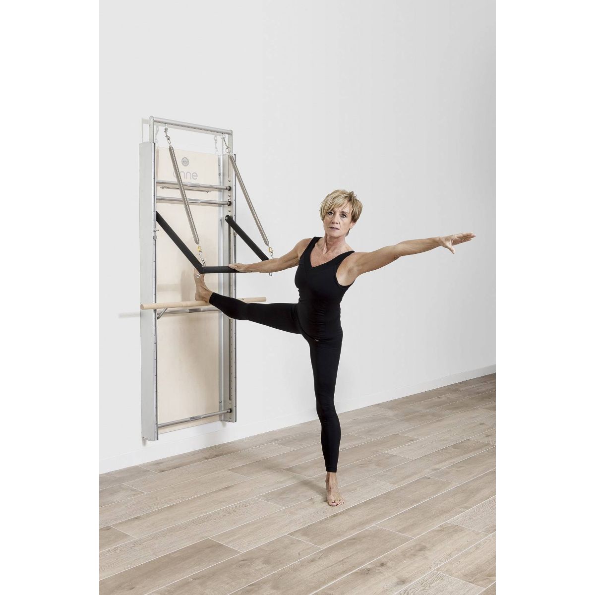 Elina Pilates Wall Board ONNE – Ansicht 5 — Pilates Zubehör | Elina Pilates