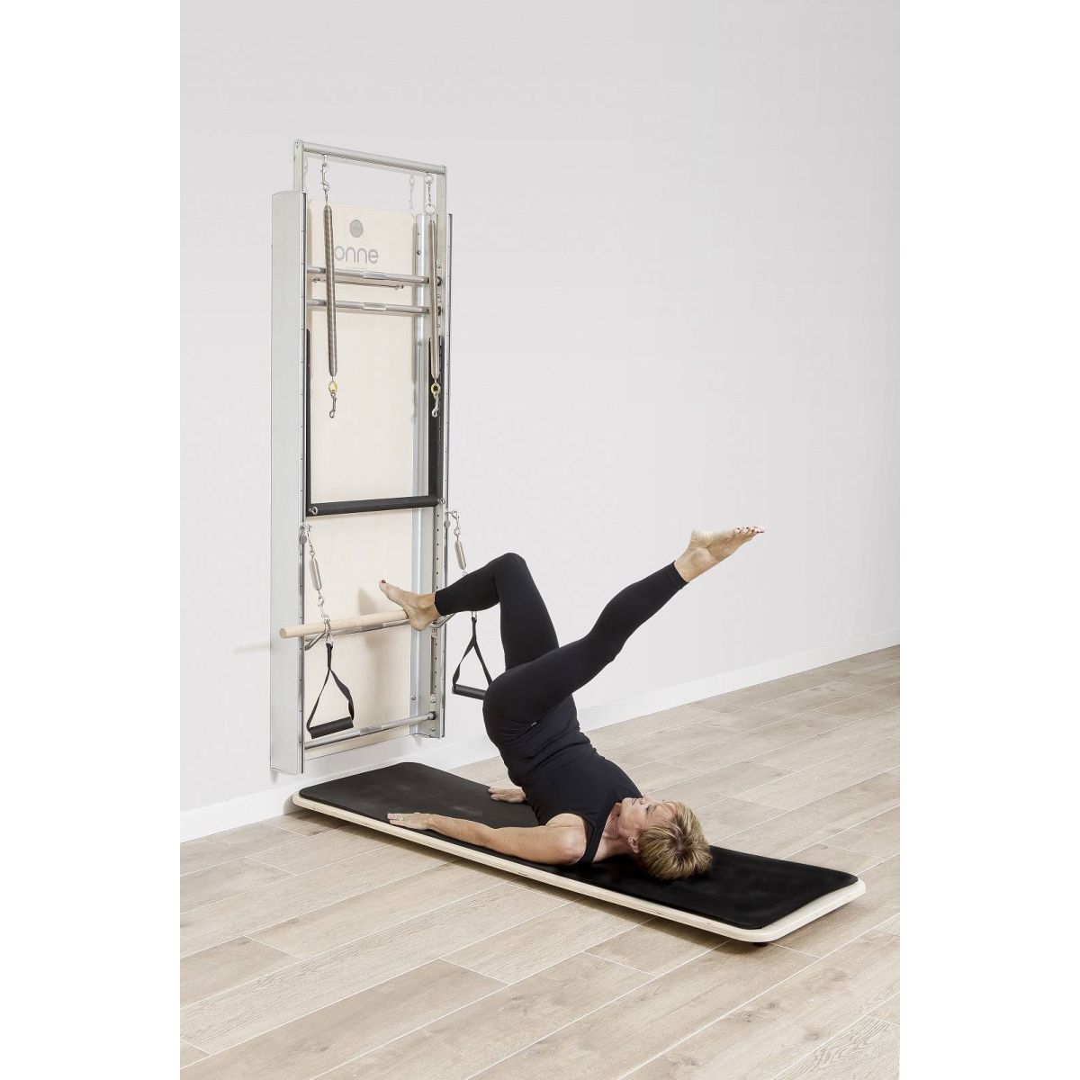 Elina Pilates Wall Board ONNE – Ansicht 6 — Pilates Zubehör | Elina Pilates