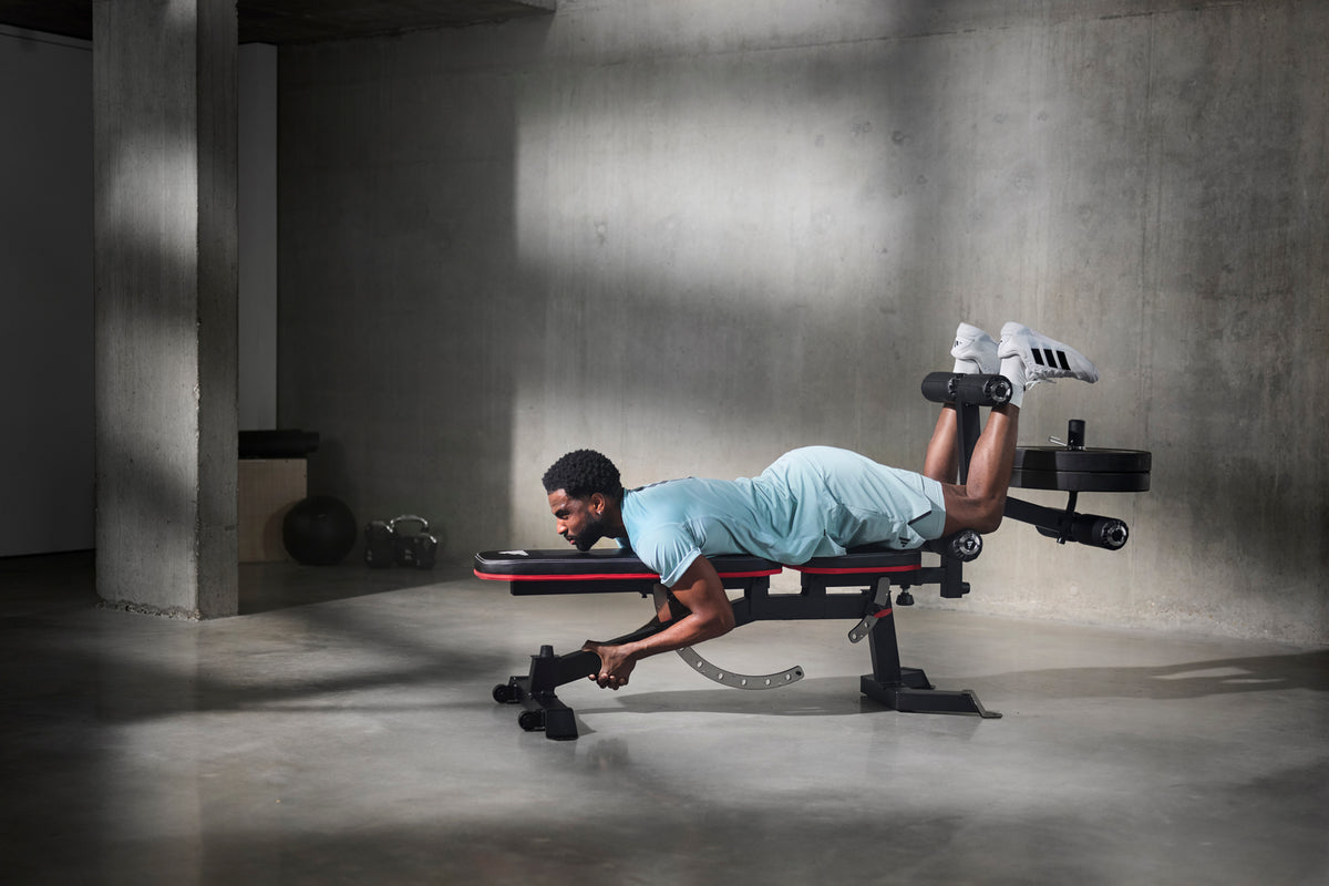 adidas Utility Bench mit Preacher Pad & Leg Extension