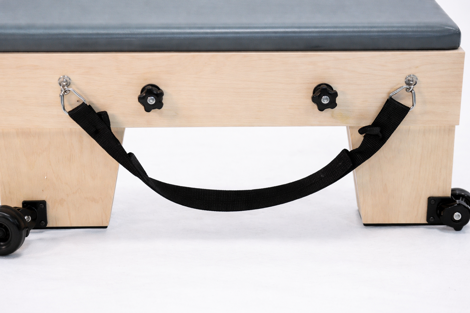 The Virtù Line Reformer ANIMA – Ansicht 4 — Pilates Reformer | The Virtù Line