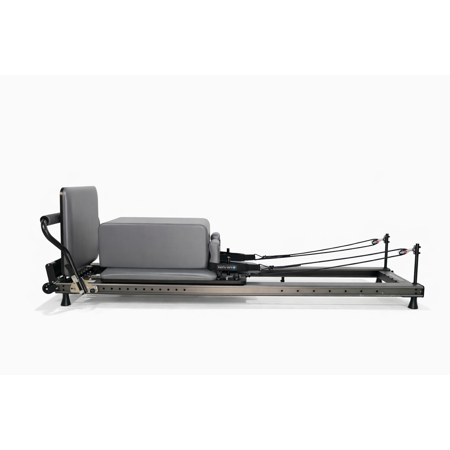 The Virtù Line Reformer BREZZA — Pilates Reformer | The Virtù Line