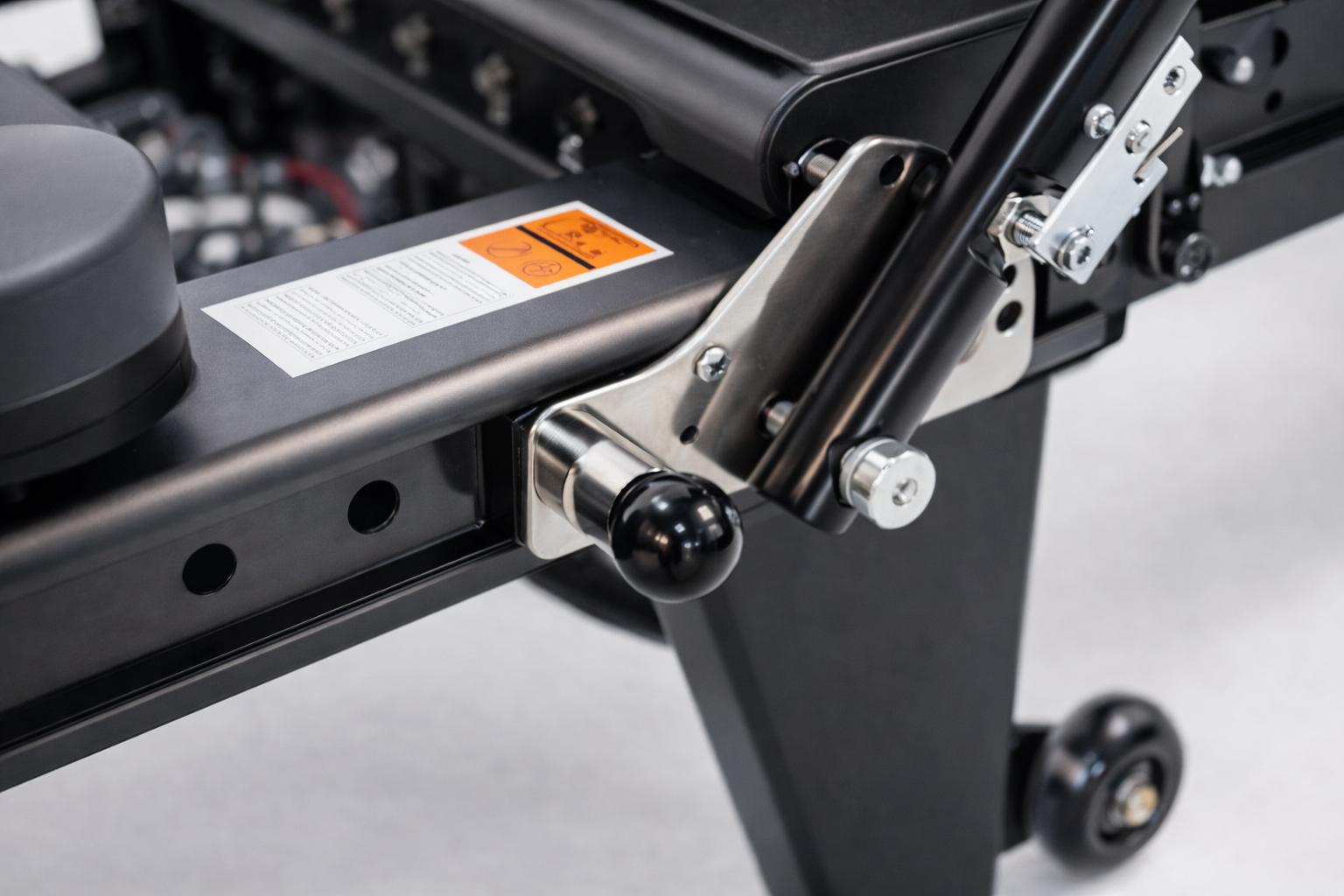 The Virtù Line Reformer BREZZA – Ansicht 5 — Pilates Reformer | The Virtù Line