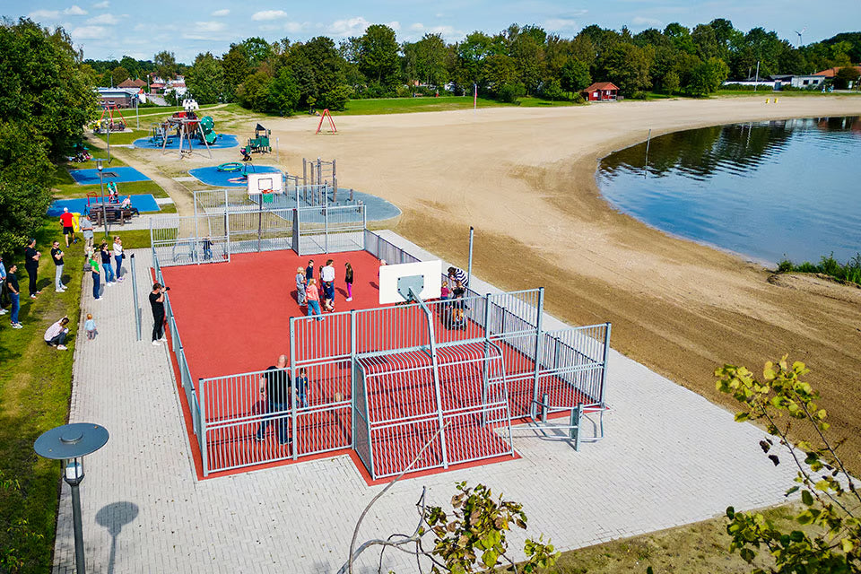 Kompan Outdoor Multiballsport Arena 11x15m Stahl 1m