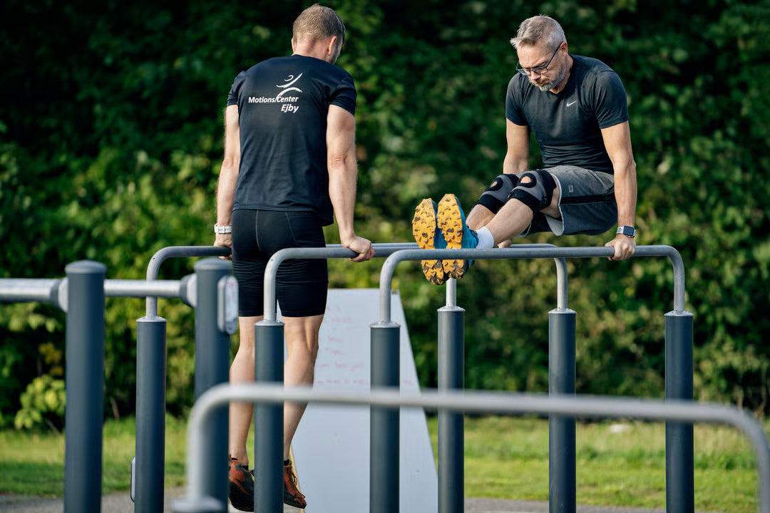 Kompan Outdoor Street Workout 3fach Barren hoch