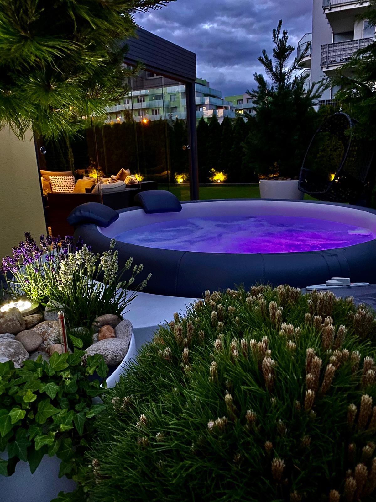 Softub Whirlpool LEGEND
