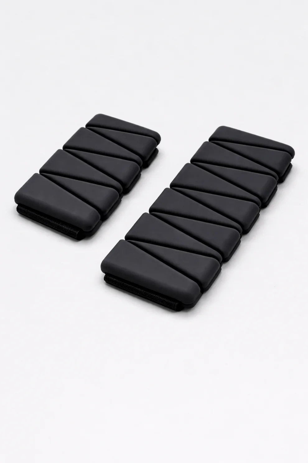 The Virtù Line Tri Shape Weight Cuffs
