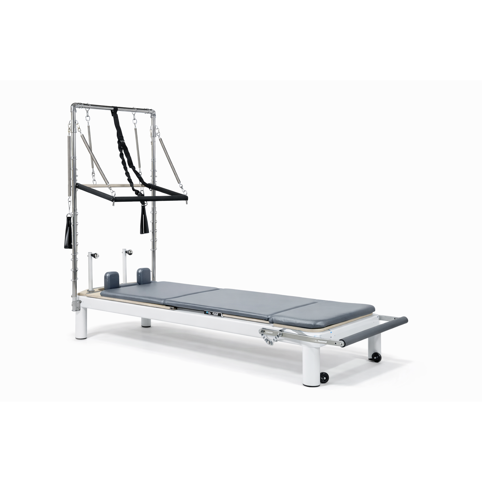 The Virtù Line Reformer ALLORO – Ansicht 2 — Pilates Reformer | The Virtù Line