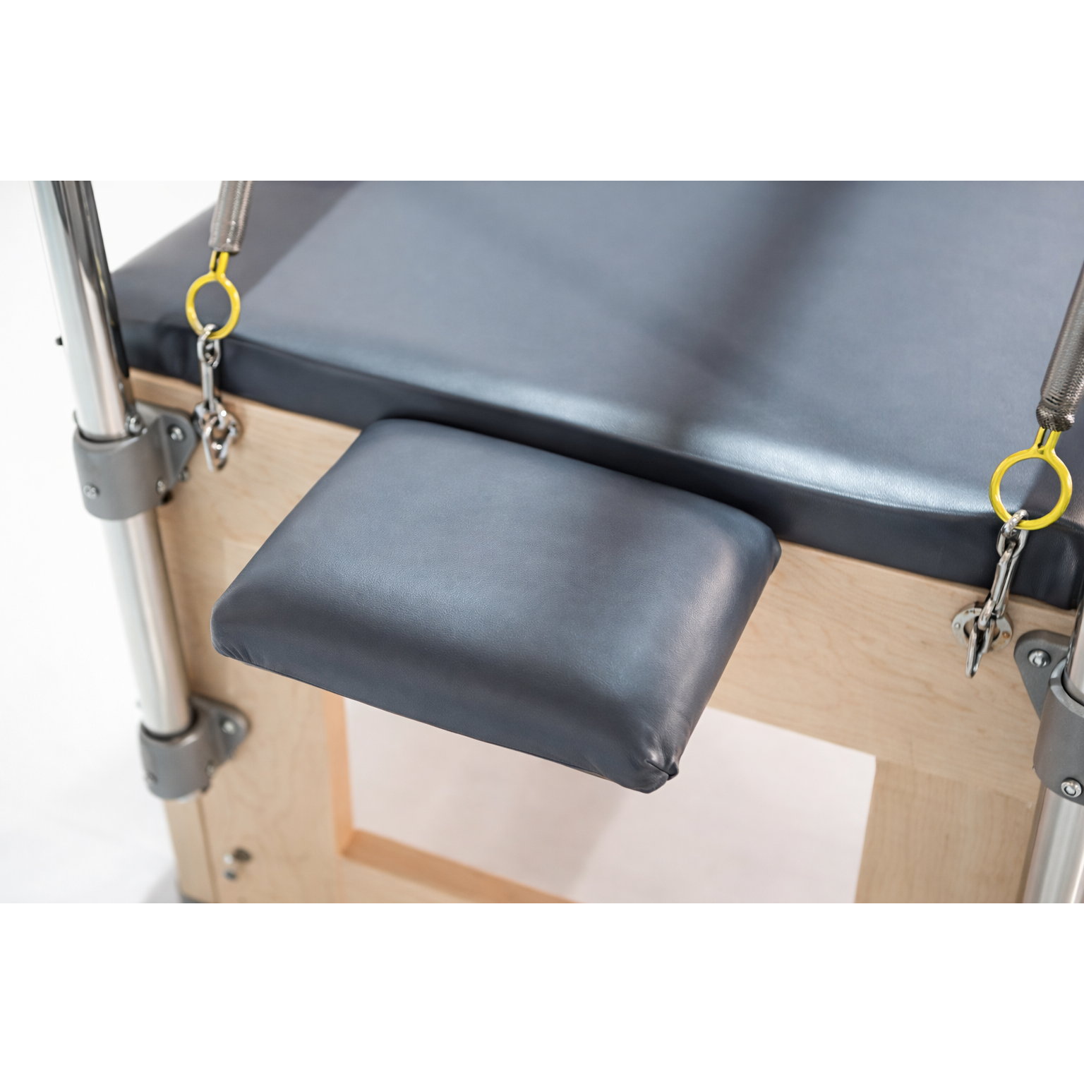 The Virtù Line Cadillac CRETA – Ansicht 2 — Pilates Cadillac | The Virtù Line