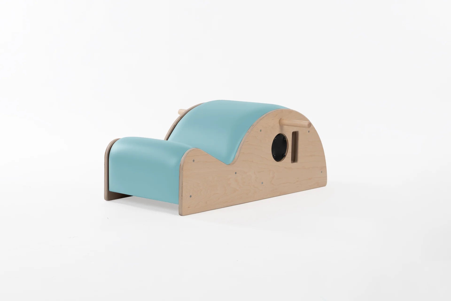Balanced Body Clara Step Barrel – Ansicht 16 — Pilates Barrel | Balanced Body
