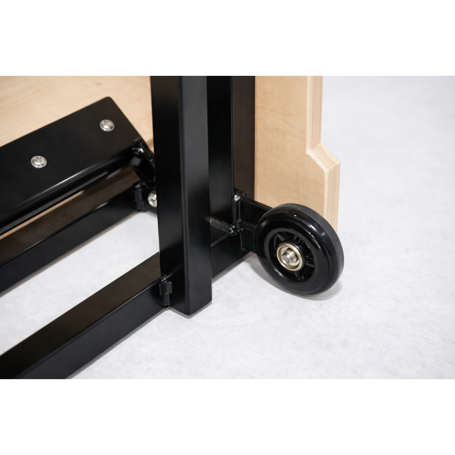 The Virtù Line Pilates Chair SPIGA – Ansicht 2 | The Virtù Line