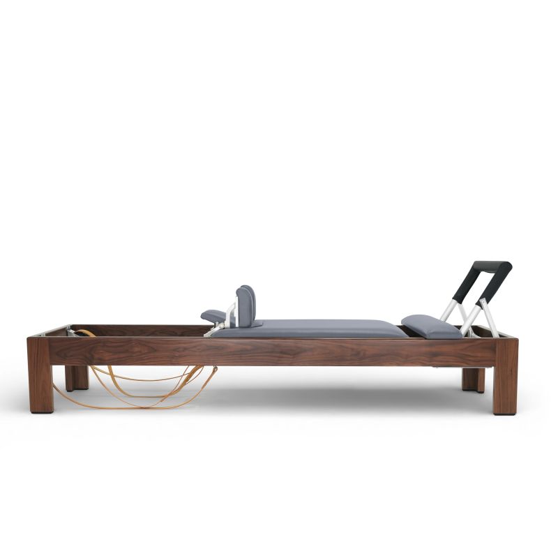 Elina Pilates Klassischer Reformer aus Walnussholz