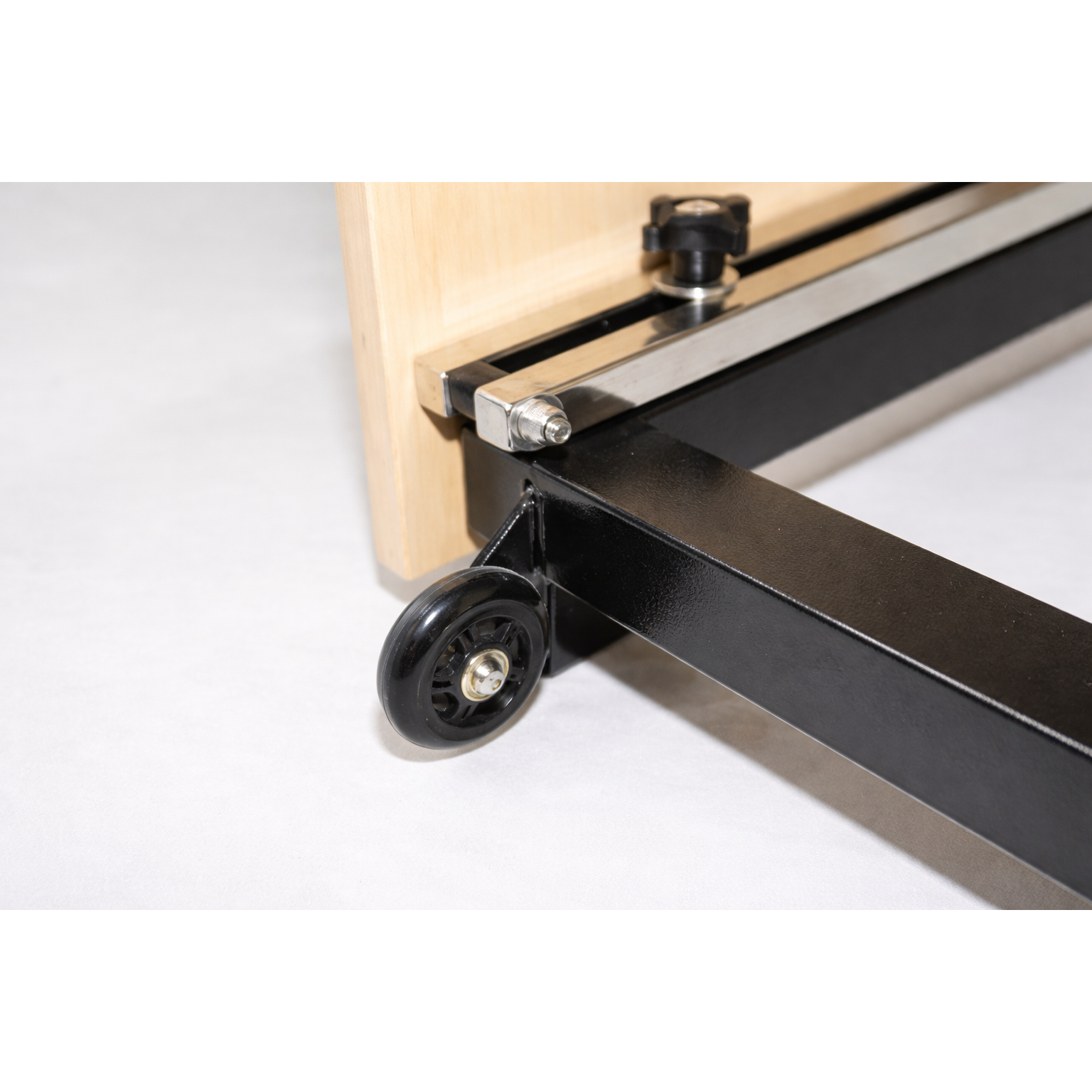 The Virtù Line Ladder Barrel GAMBO – Ansicht 2 — Pilates Barrel | The Virtù Line