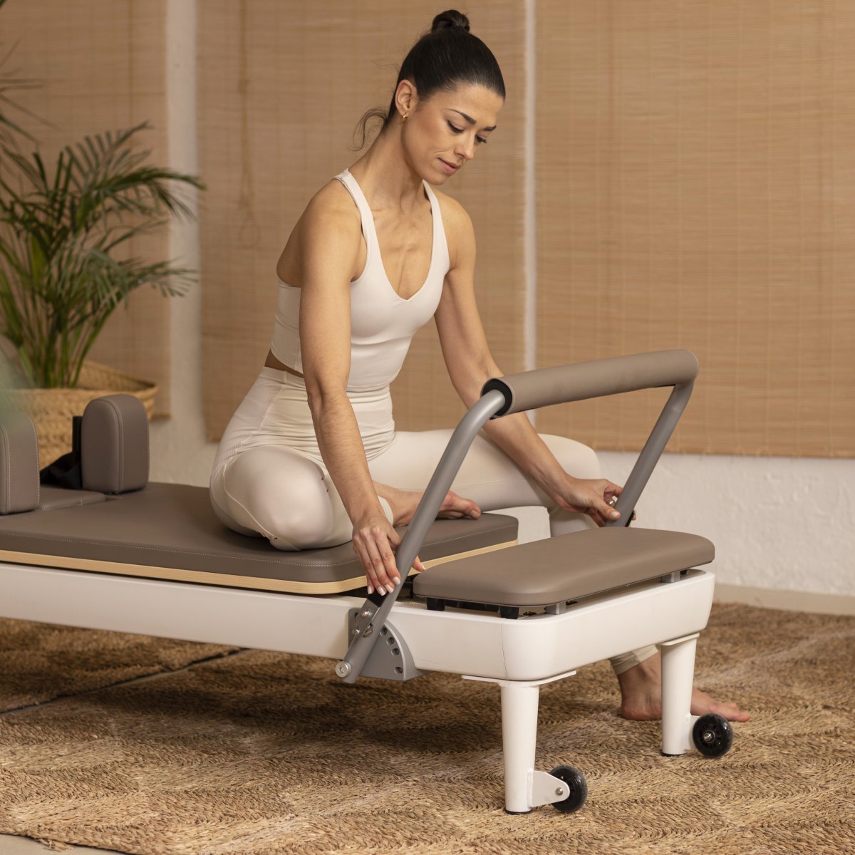 Elina Pilates Nubium Reformer – Ansicht 9 — Pilates Reformer | Elina Pilates