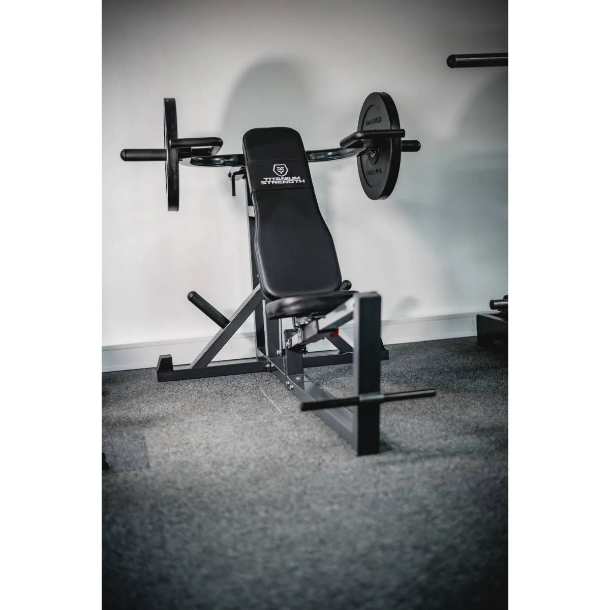 Titanium Strength Multifunktionale Brust- und Schulterpresse PM50
