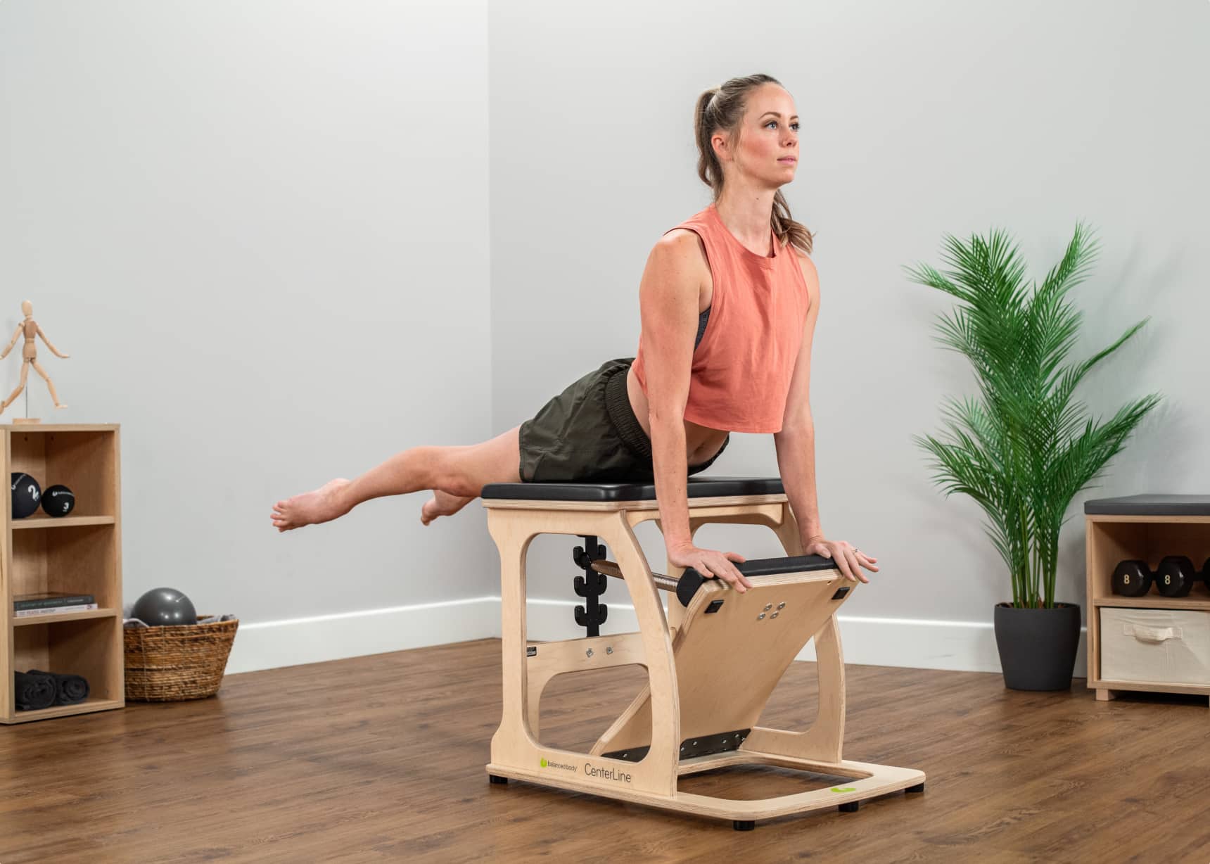Balanced Body CenterLine Chair – Ansicht 5 — Pilates Chair | Balanced Body