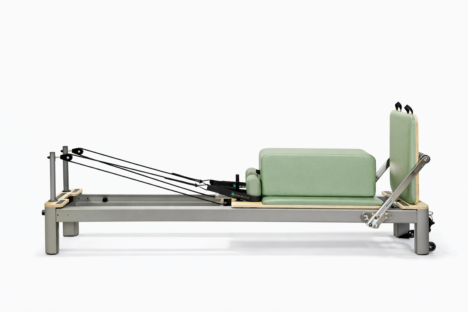 The Virtù Line Reformer ALLORO – Ansicht 8 — Pilates Reformer | The Virtù Line