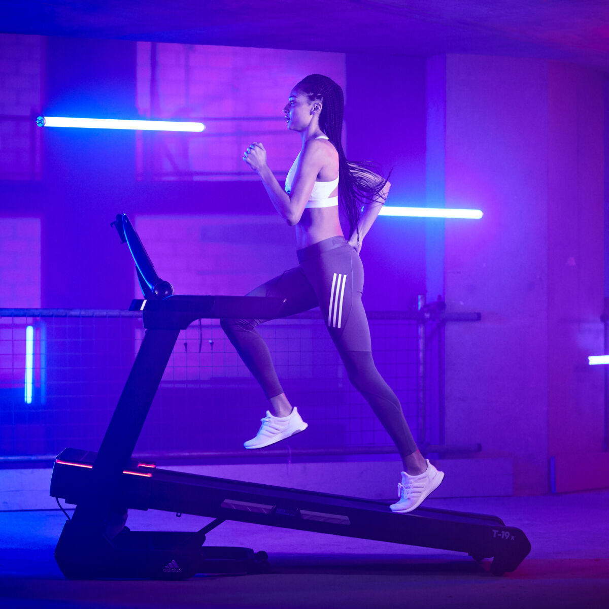 adidas Laufband T-19x
