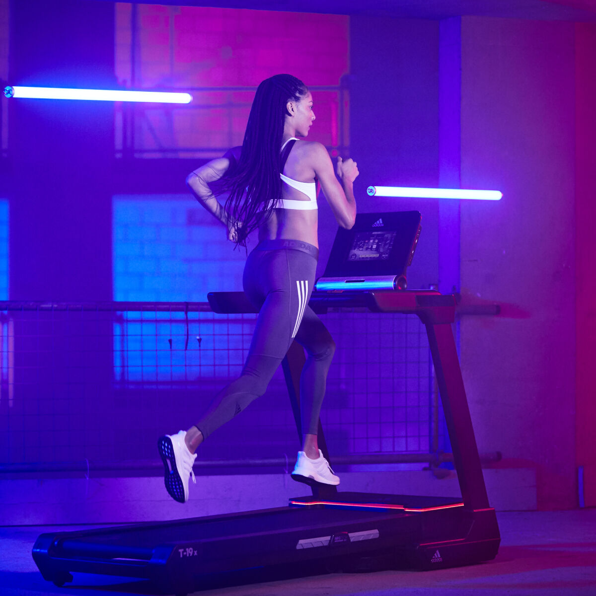 adidas Laufband T-19x
