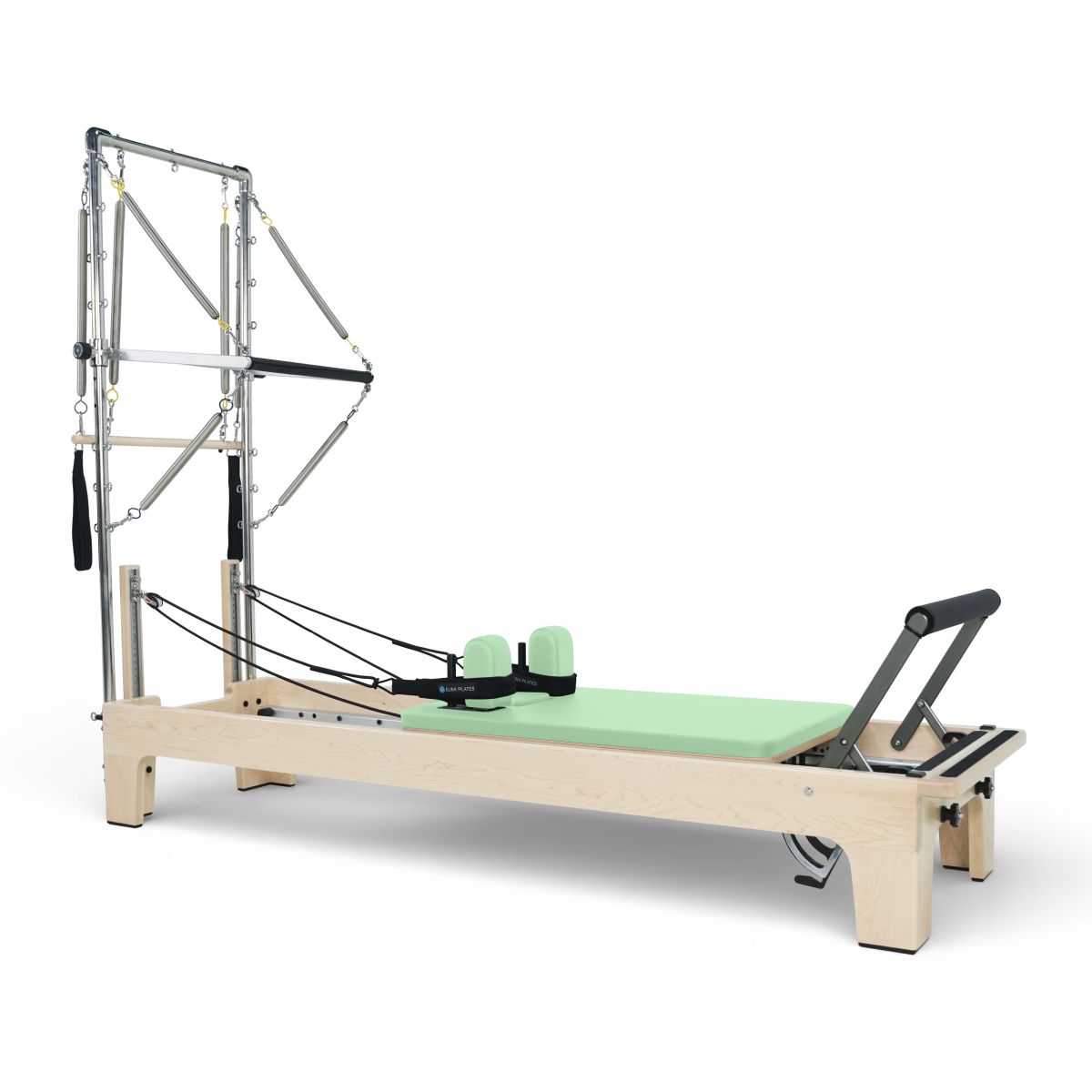 Elina Pilates The Club Reformer mit Half Cadillac