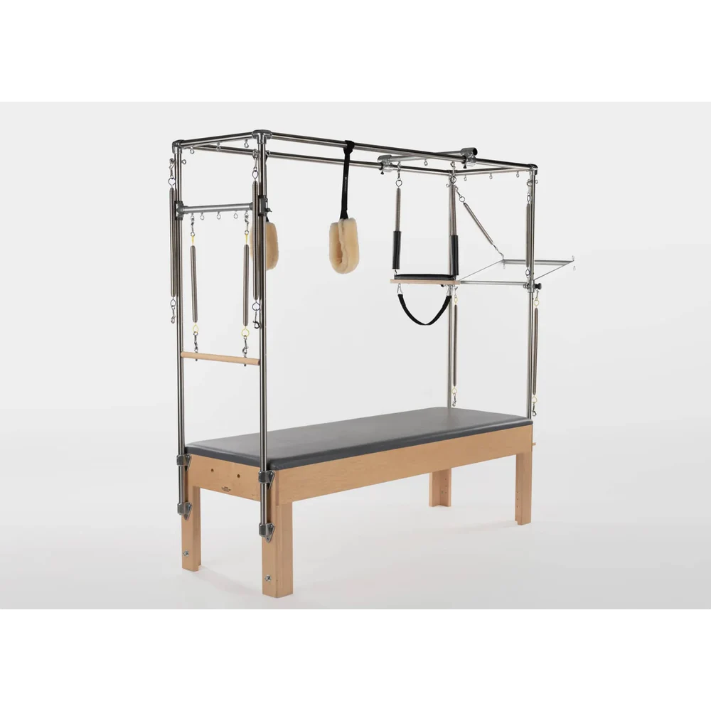 Balanced Body Trapez Tisch Cadillac – Ansicht 2 — Pilates Cadillac | Balanced Body