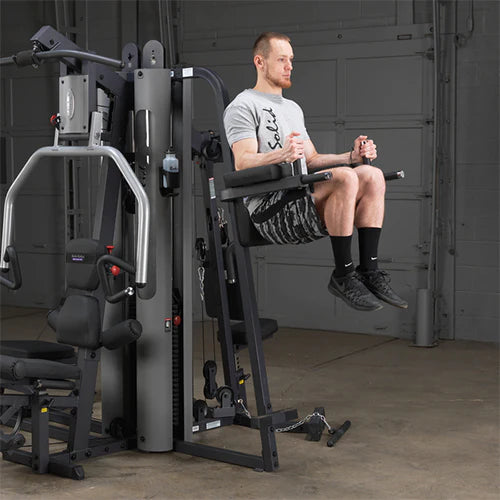 Bodysolid Vertikal Knee / Dip Station für G9 und GKR9